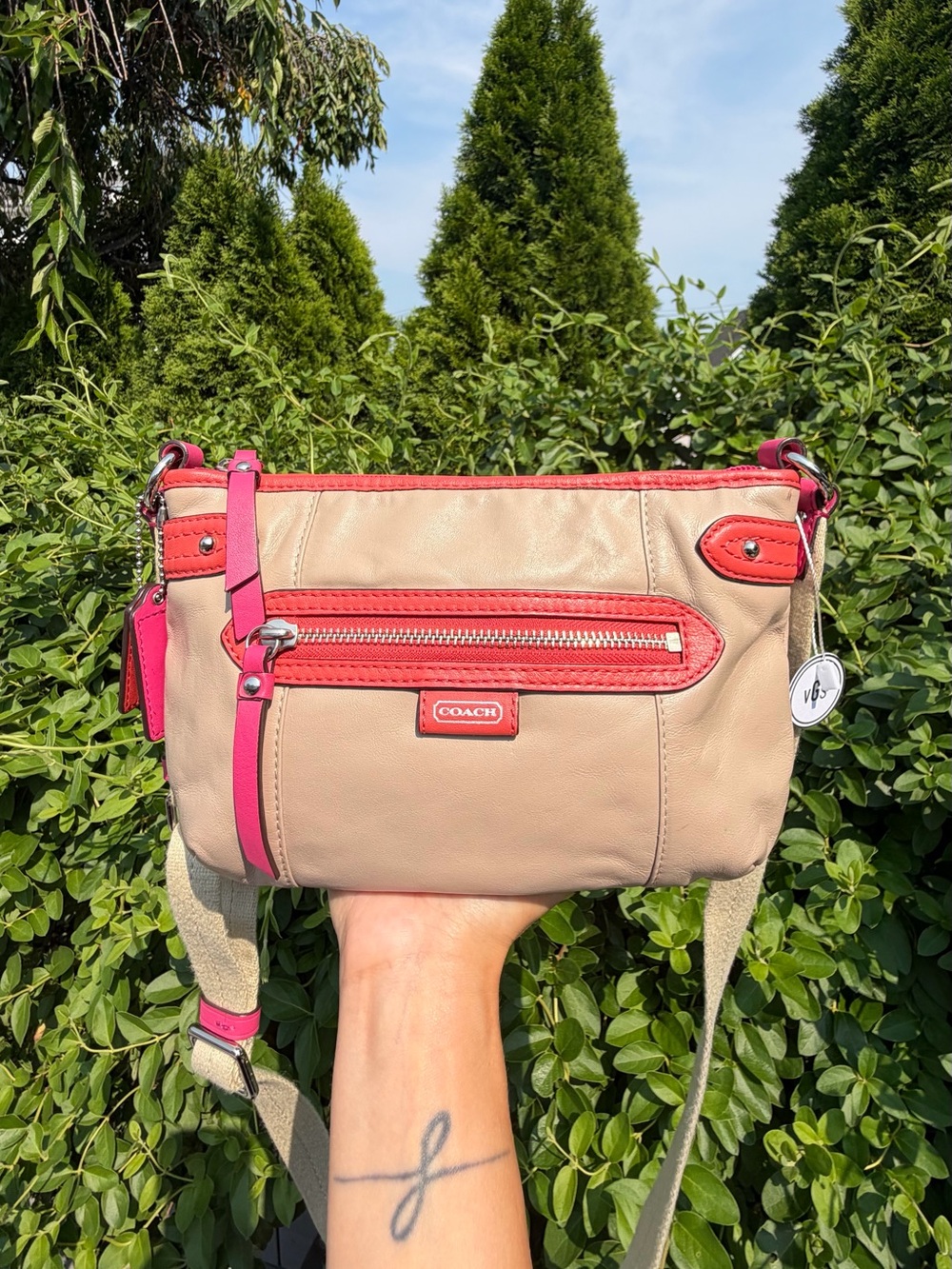 Vintage Coach Y2K Daisy Spectator Leather Crossbody Swingpack Tan Pink Orange